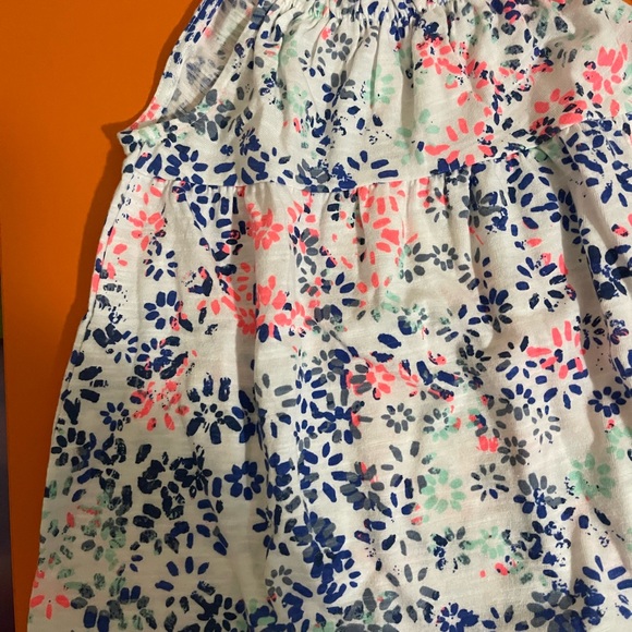 Top - Picture 4 of 6